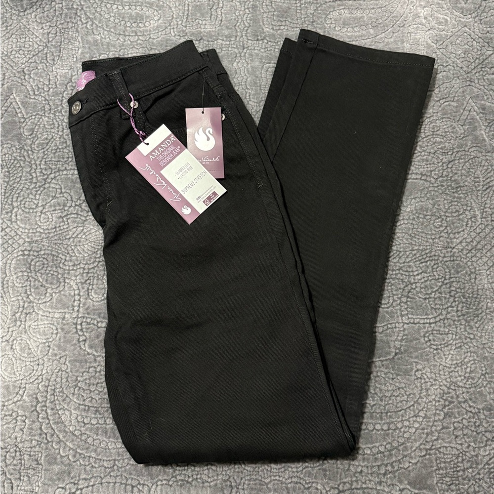 Gloria Vanderbilt Women's Black Straight Leg Jeans